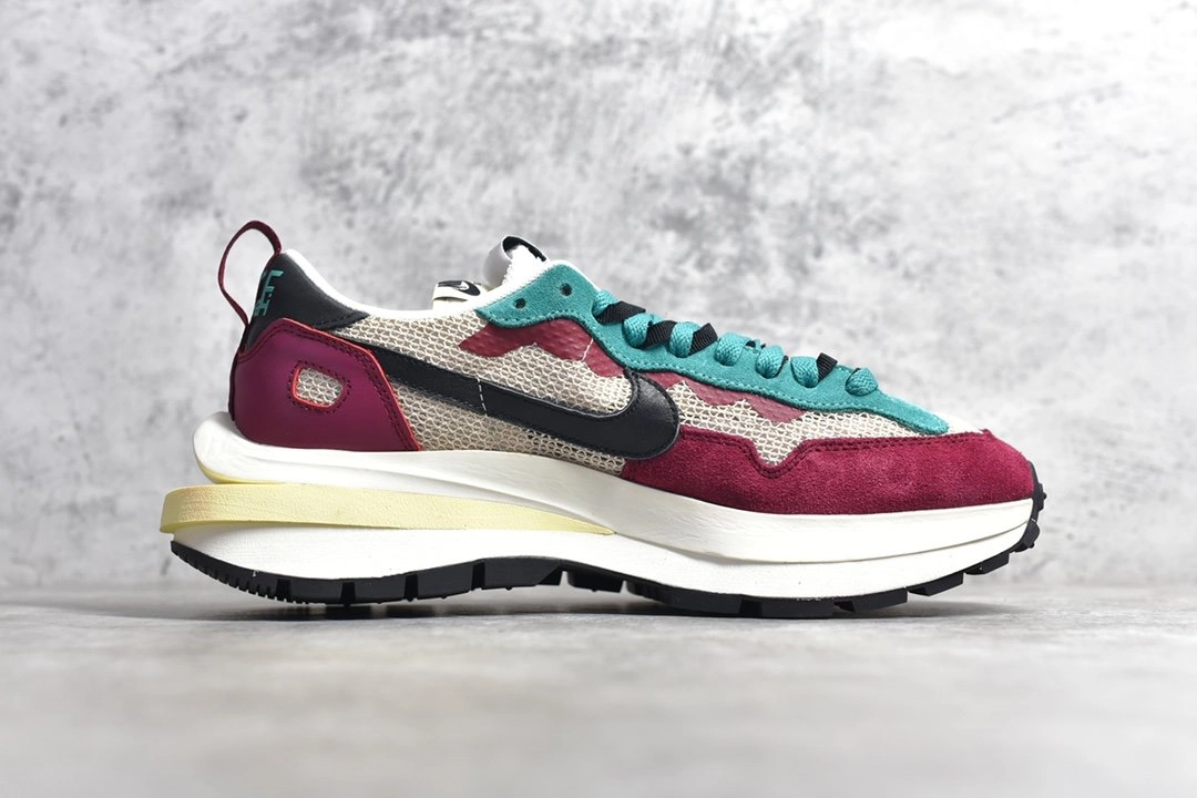 Sacai x NK VaporFly String Villain Red