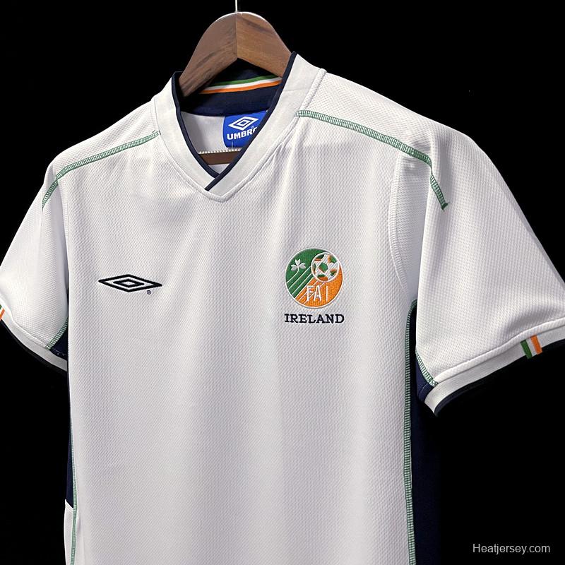 Retro 2002 Ireland Away Soccer Jersey